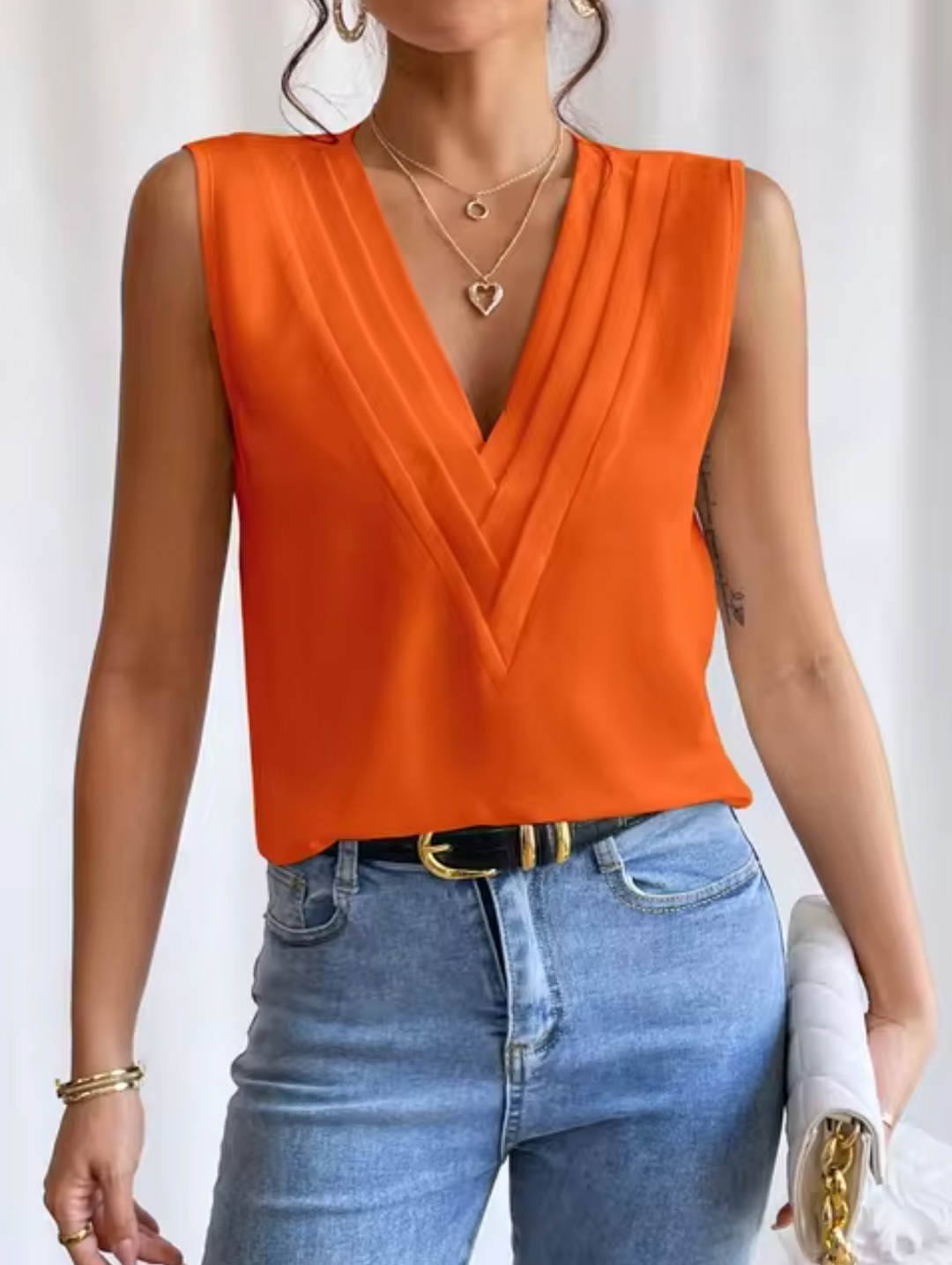 Maddy™ | Top élégante sans manches à col en V