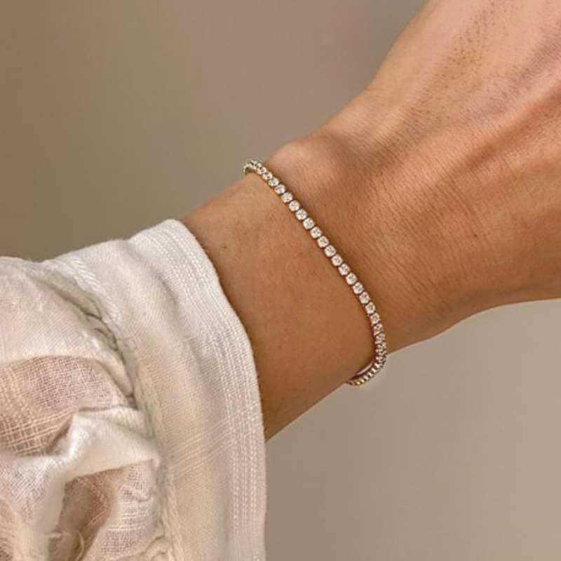Emira™ | Élégance Bracelet
