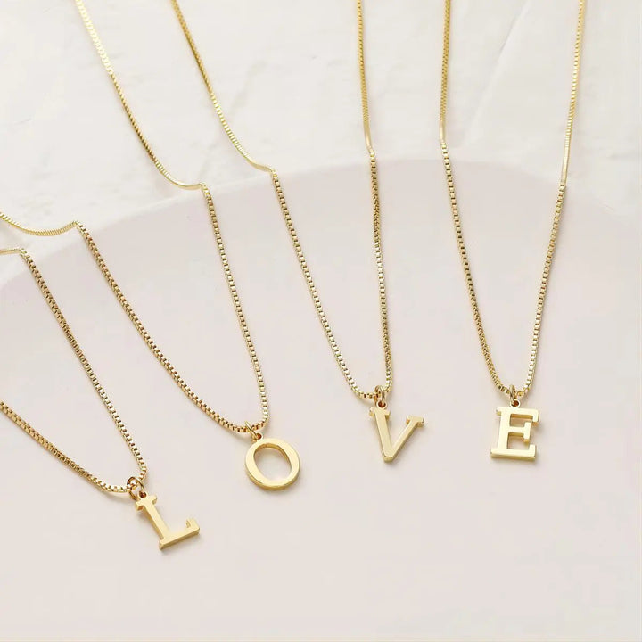 Anaïs™ | Collier Initiale au Charme Personnel