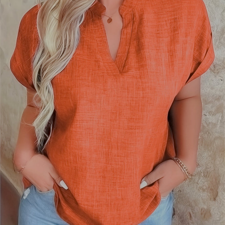 Mila™ | tshirt à col en v