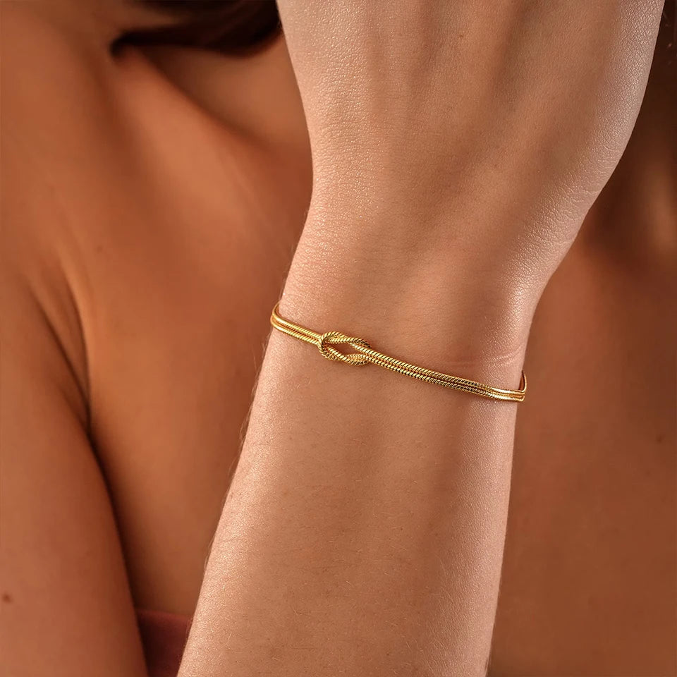 Mary™ | Élégance Bracelet